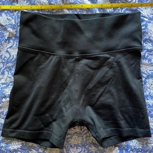 Aerie American Eagle black stretch spandex workout  bike shorts xs extra small